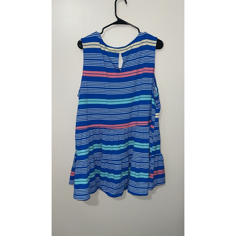 Lularoe NWT Women’s Top - Picture 3 of 3